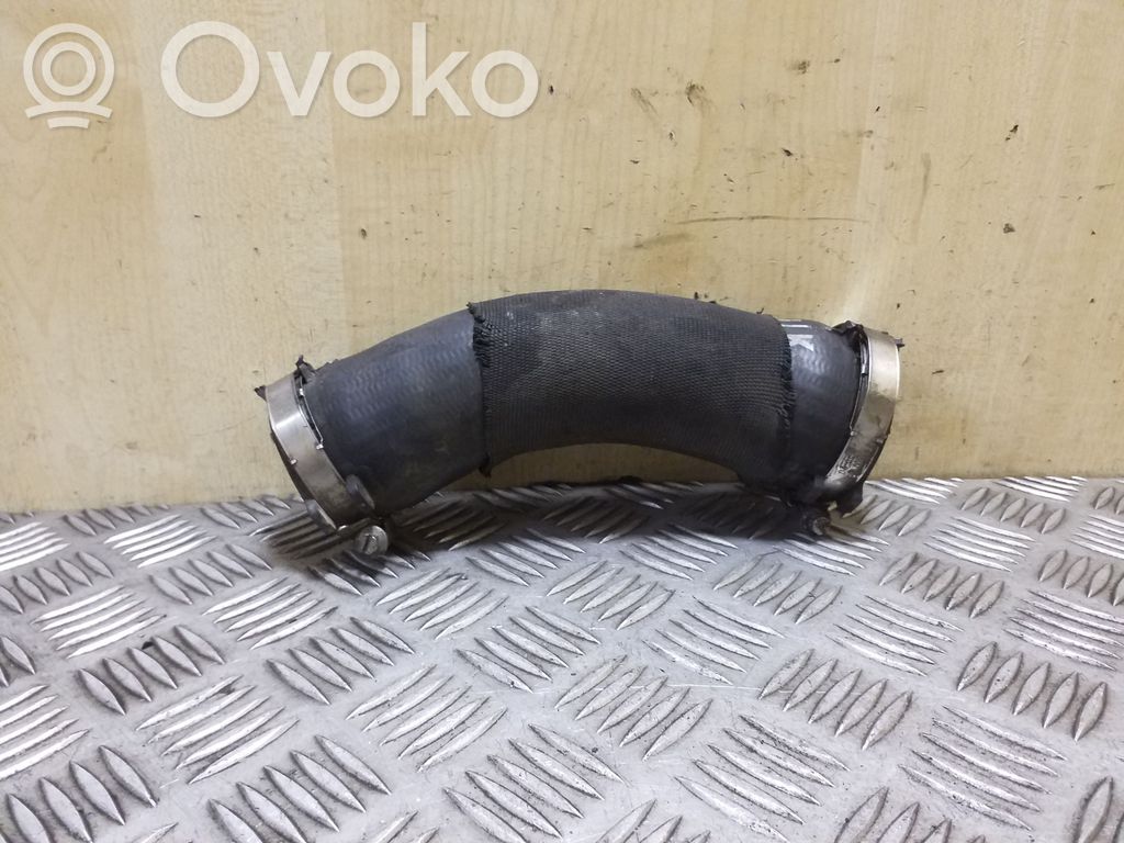 Furtun/conductă intercooler   4F0145709G