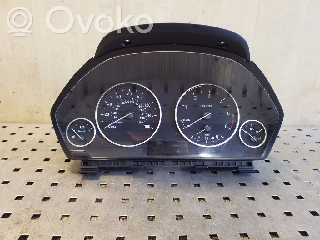 BMW 3 F30 F35 F31 Spidometrs (instrumentu panelī) 