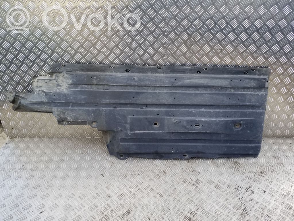 Subaru Outback Center/middle under tray cover 