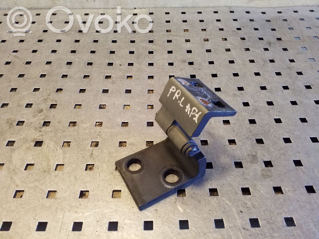 BMW X5 E53 Front door lower hinge 