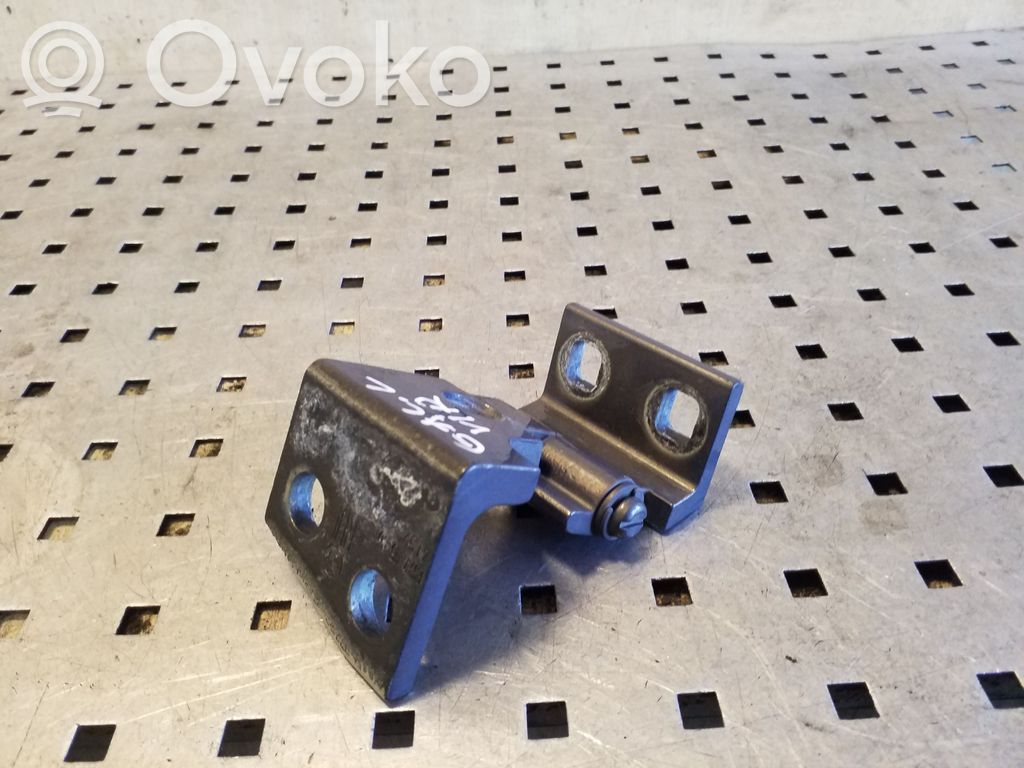 BMW X5 E53 Rear door upper hinge 