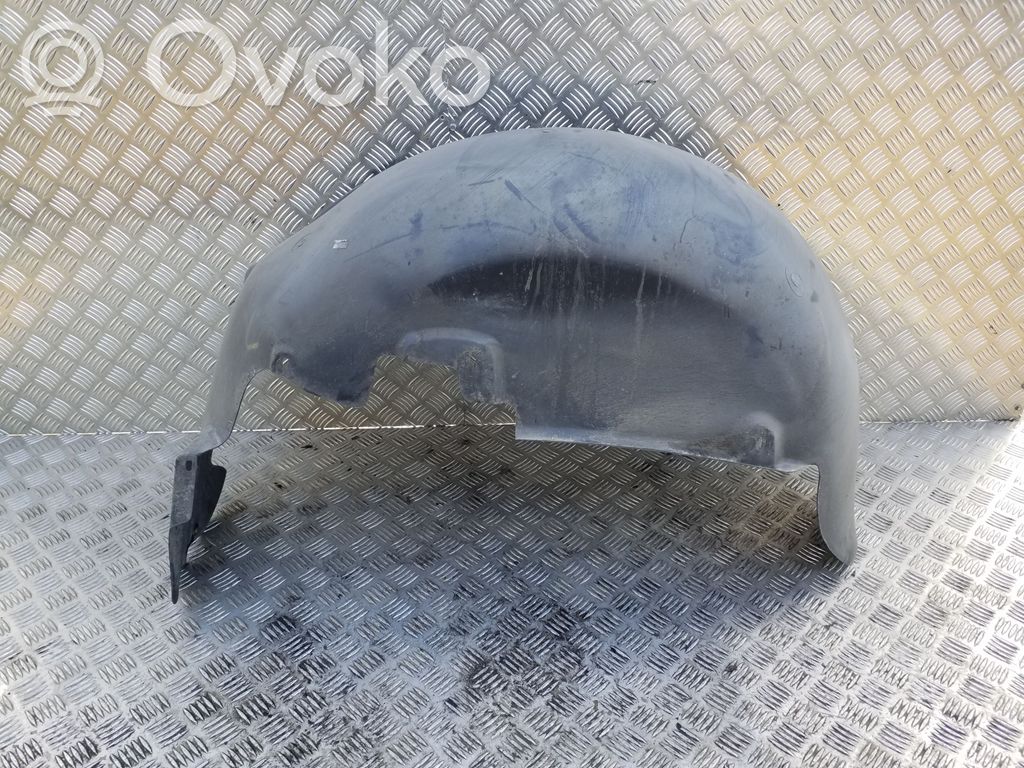 Volkswagen Touareg I Rivestimento paraspruzzi parafango posteriore