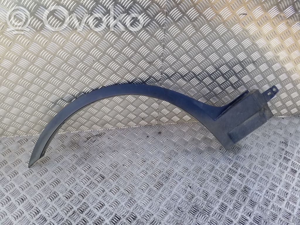 BMW X3 E83 Rivestimento passaruota anteriore 
