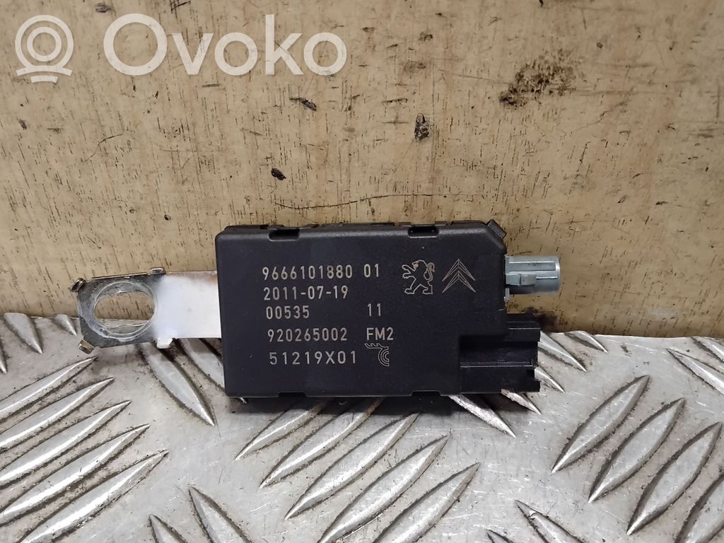 Peugeot 508 Antennenverstärker Signalverstärker 