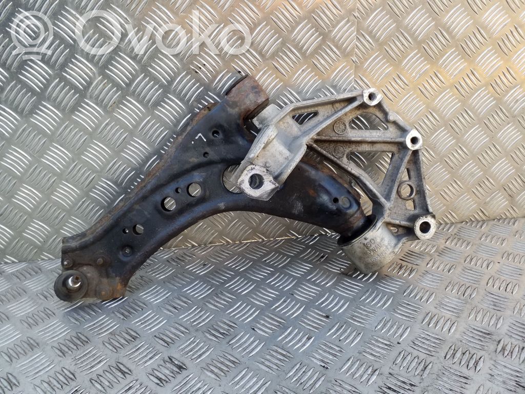 Volkswagen Polo IV 9N3 Dolny wahacz przedni 