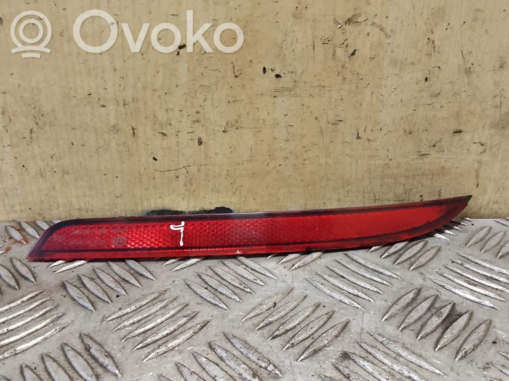 Volkswagen PASSAT CC Takavalon heijastin
