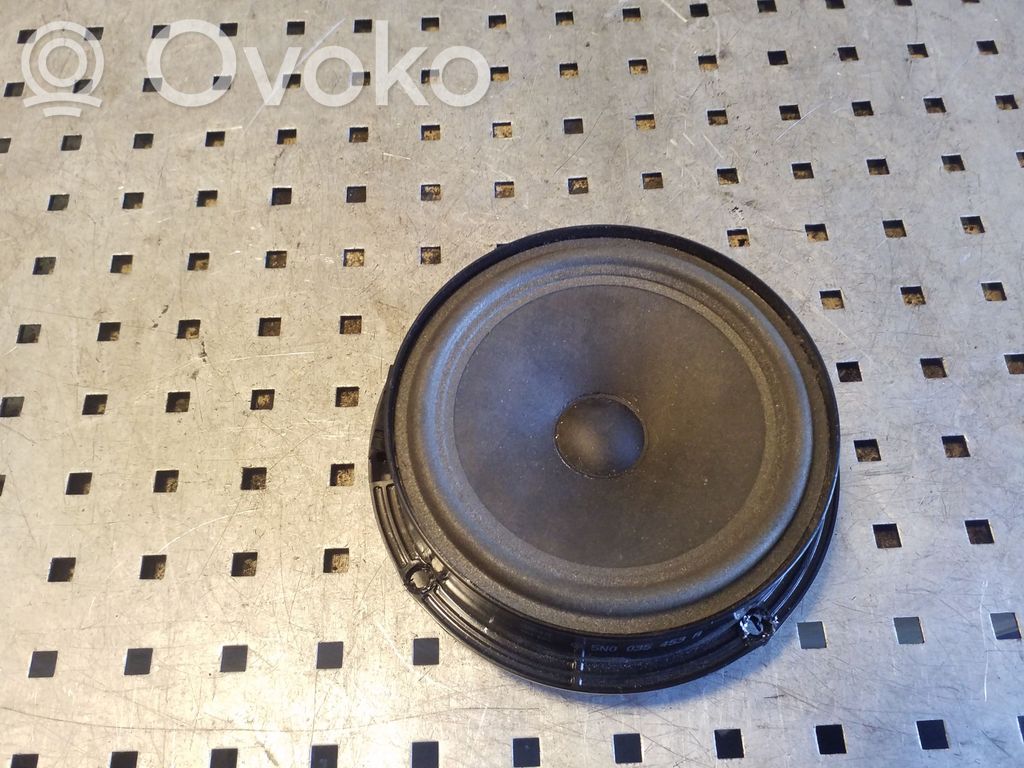 Volkswagen Tiguan Enceinte de porte arrière