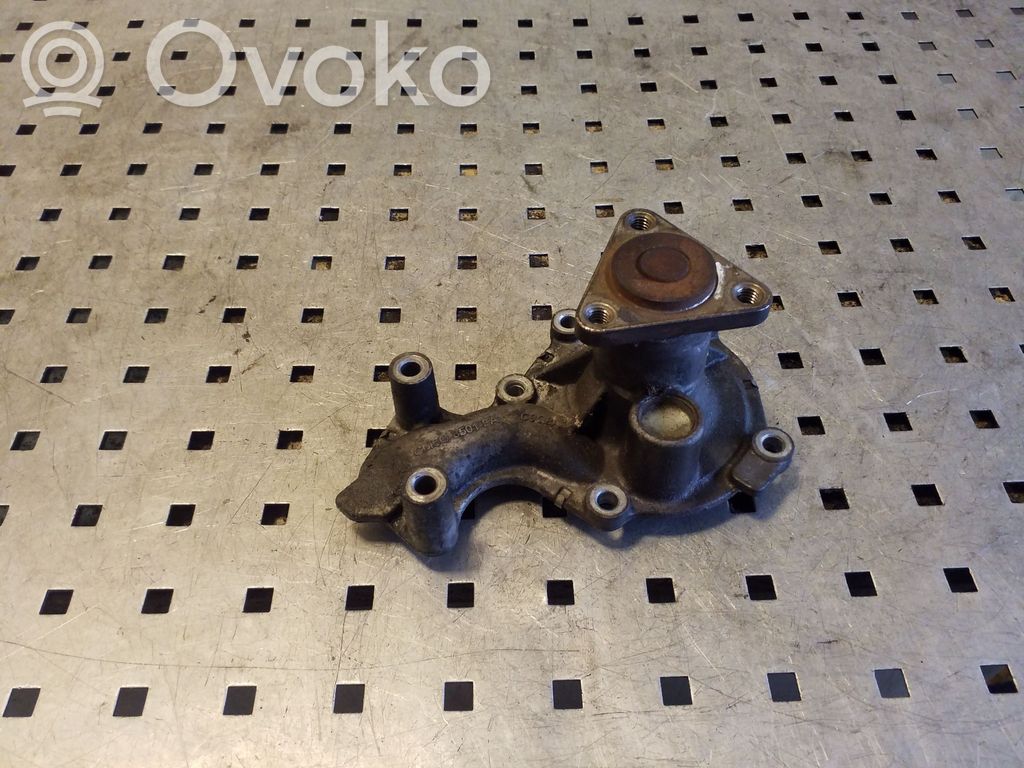 Ford Focus Pompe de circulation d'eau 