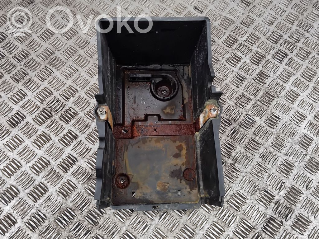 Ford Focus Akumuliatoriaus dėžė 