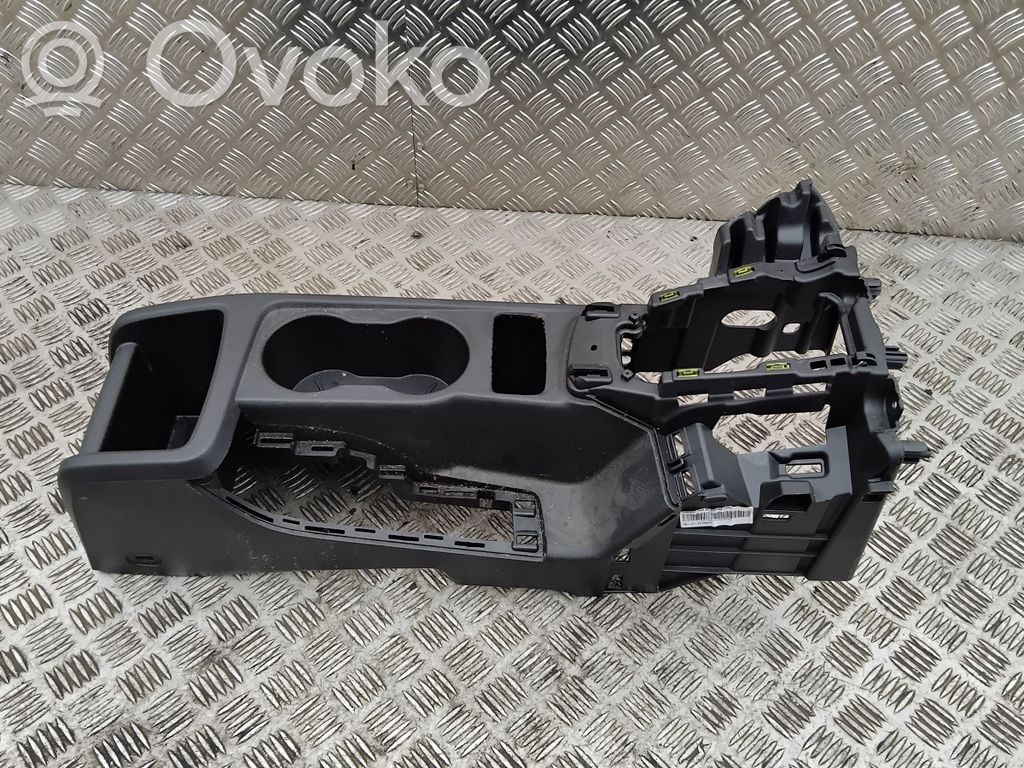Ford Focus Other center console (tunnel) element 