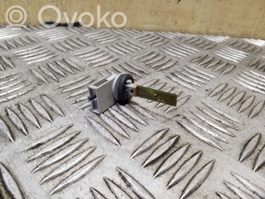 Sensore temperatura interna   3D0907543A