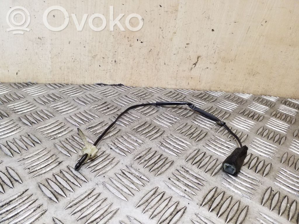 Interior temperature sensor   E120268