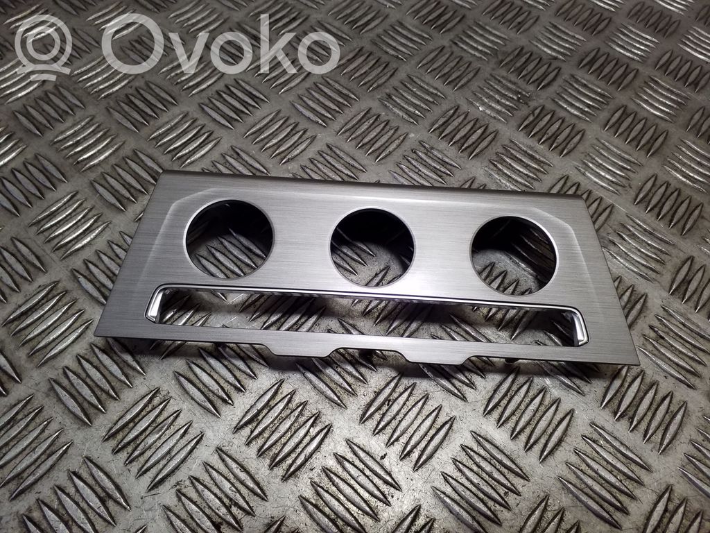 Volkswagen PASSAT B8 Mascherina climatizzatore/regolatore riscaldamento 