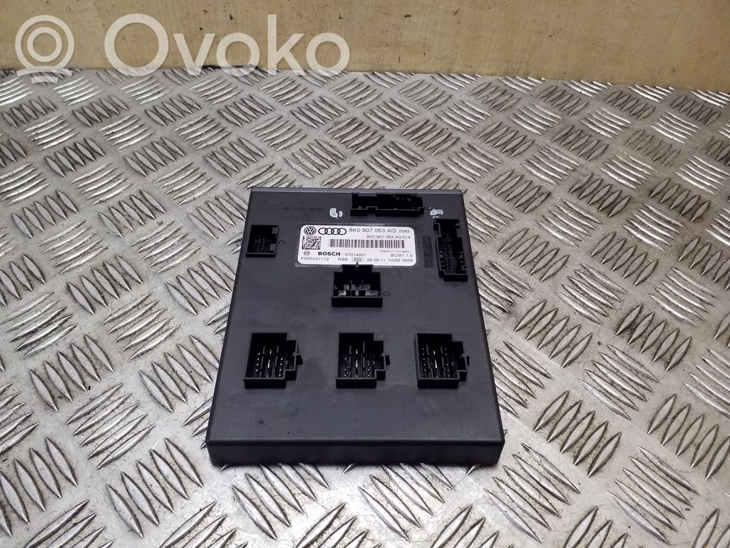 Mukavuusmoduuli   8K0907063AG,F005V01112