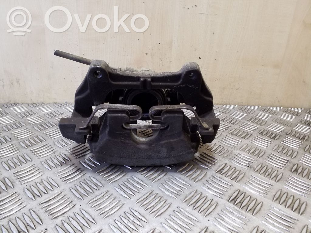 Bremssattel vorne   31665740
