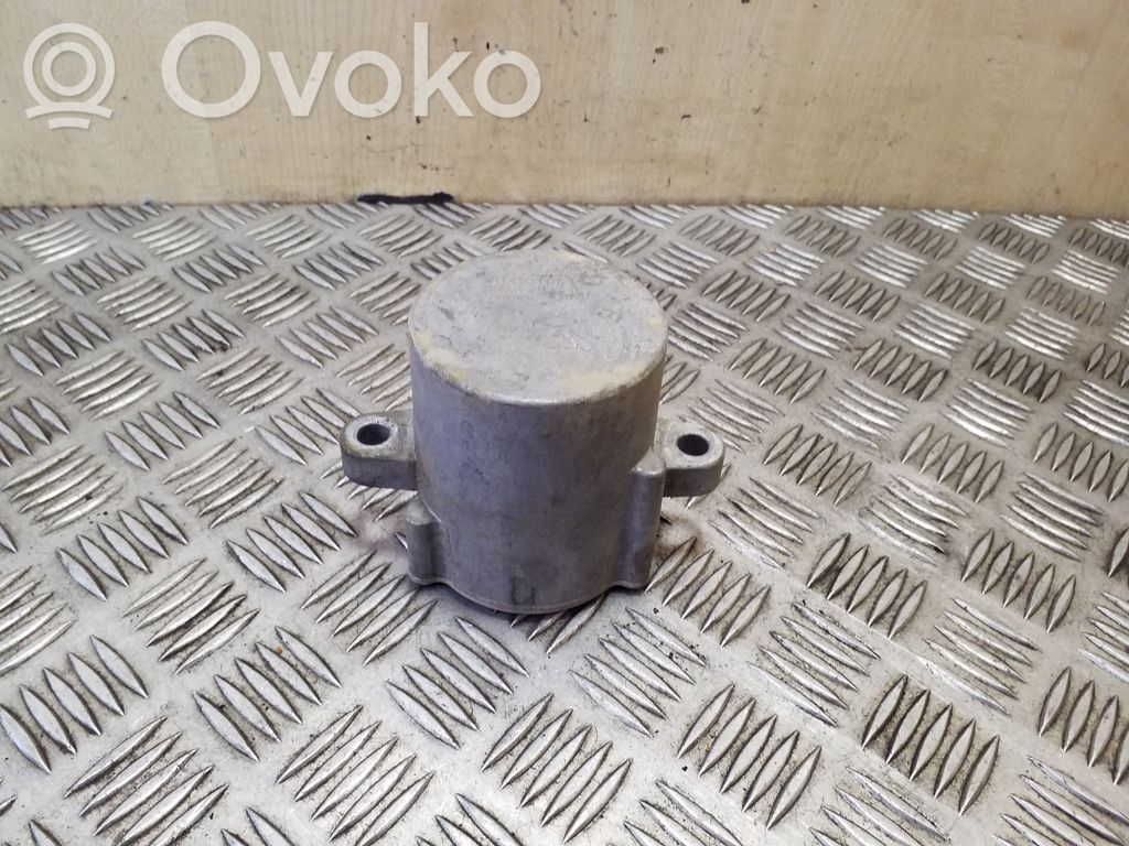Volvo XC90 Other engine bay part 