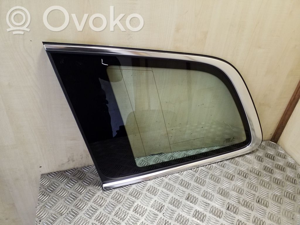 Volvo XC90 Vidrio lateral trasero