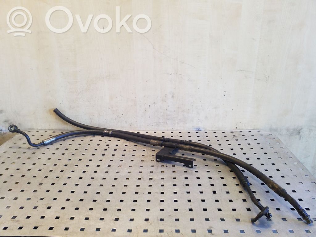 Ohjaustehostimen letkusto   A2514602124