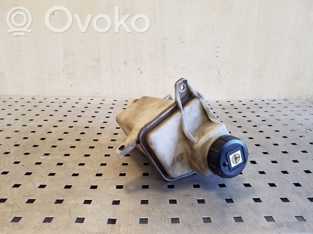Peugeot Boxer Ohjaustehostimen nestesäiliö 