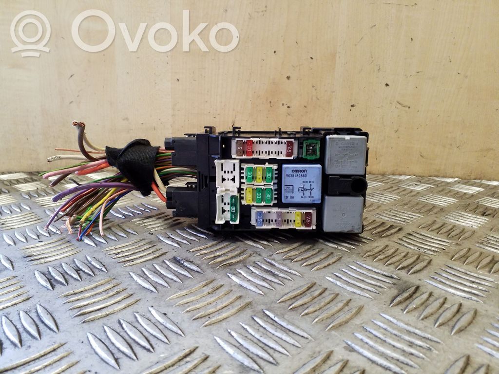 Módulo de fusible   9665492680