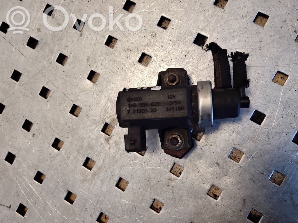Audi 80 90 S2 B4 Solenoid supapă turbosuflantă 