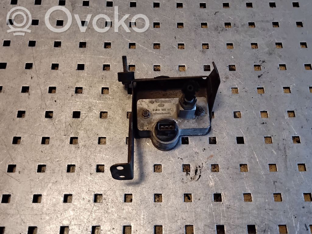Audi 80 90 S2 B4 Senzor presiune aer 