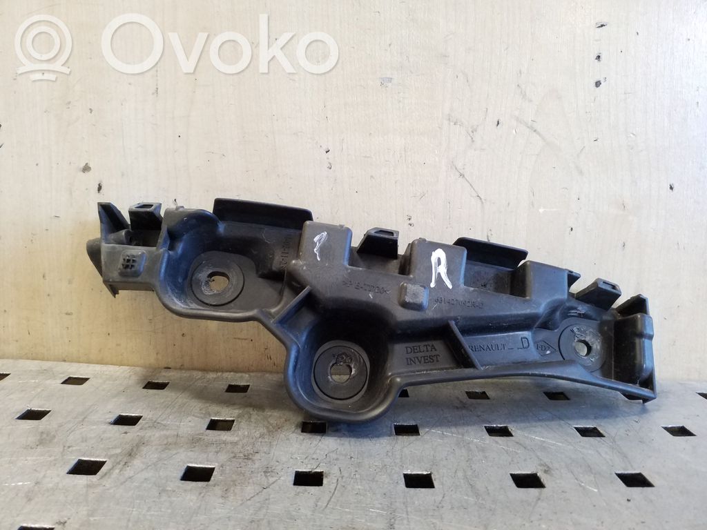 Dacia Sandero Soporte del parachoques delantero 
