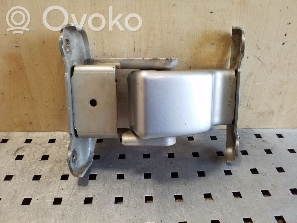Renault Trafic II (X83) Balama inferioară ușă încărcare 