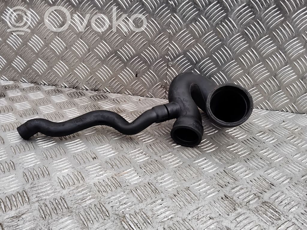 Audi 80 90 S2 B4 Furtun/conductă intercooler