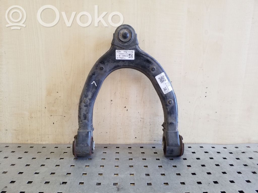 Front upper control arm/wishbone   104432100J