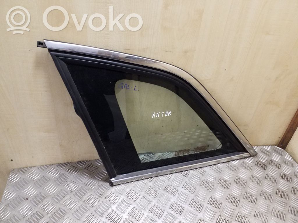 Opel Antara Rear side window 