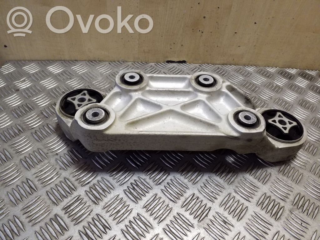Tesla Model S Engine mounting bracket 