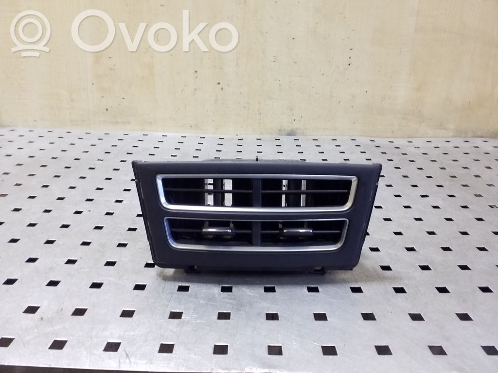 Tesla Model S Oro grotelės gale 