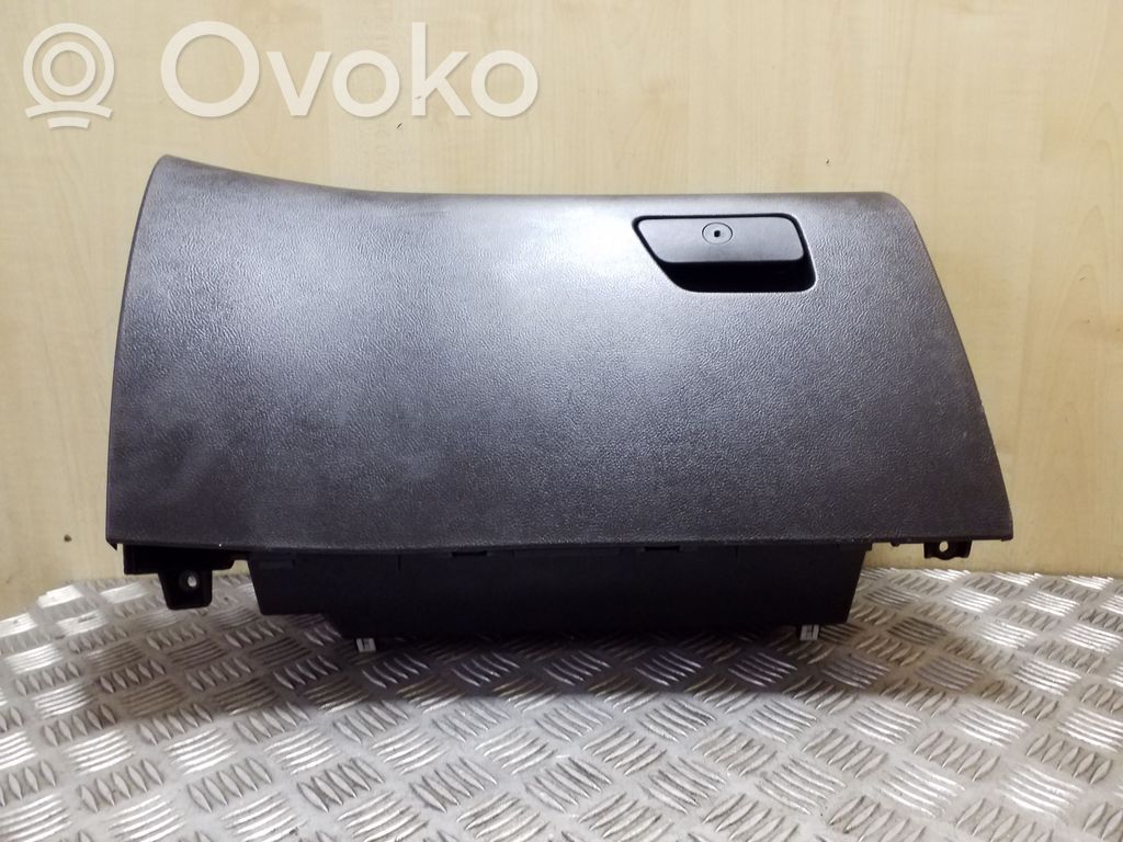 Ford Mondeo MK V Juego guantera 