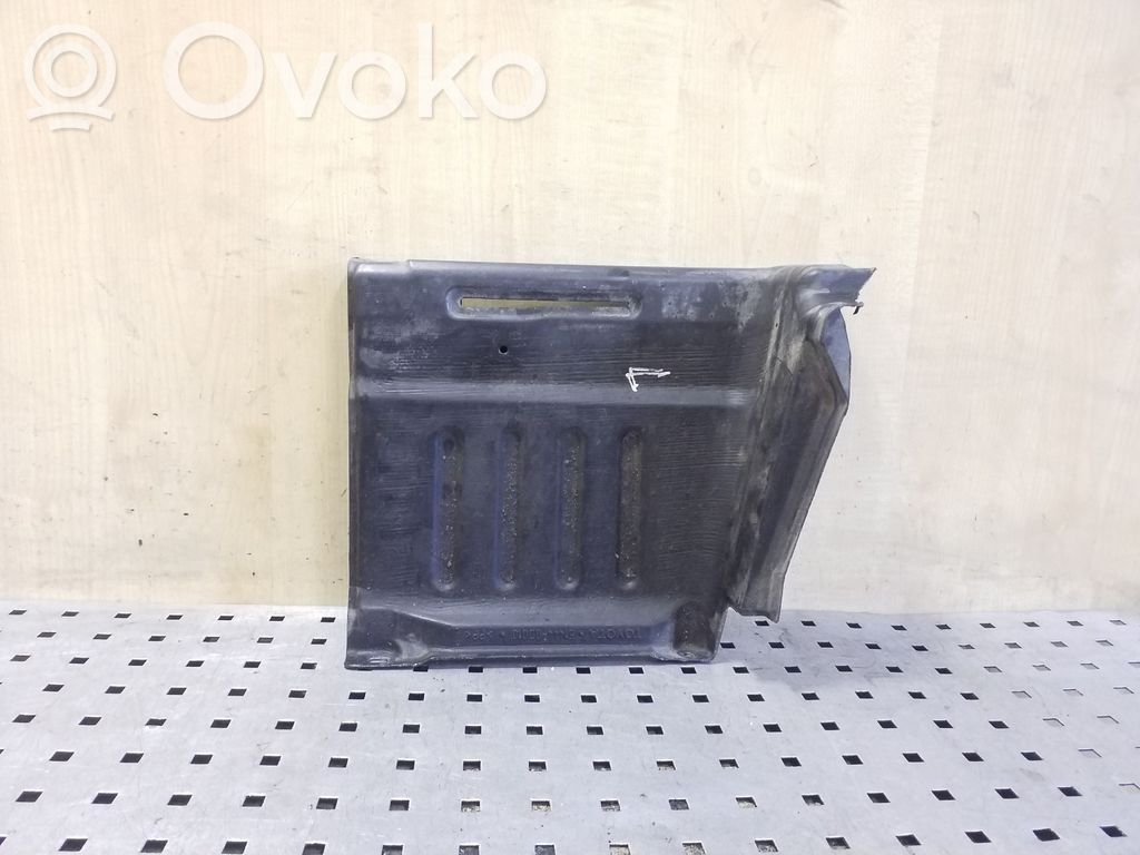 Toyota Yaris Engine splash shield/under tray 