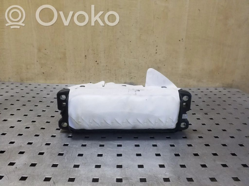 Volkswagen Touareg II Airbag del passeggero 