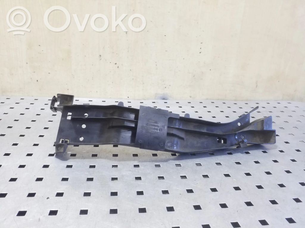 Audi TT TTS Mk2 Altra parte del vano motore 