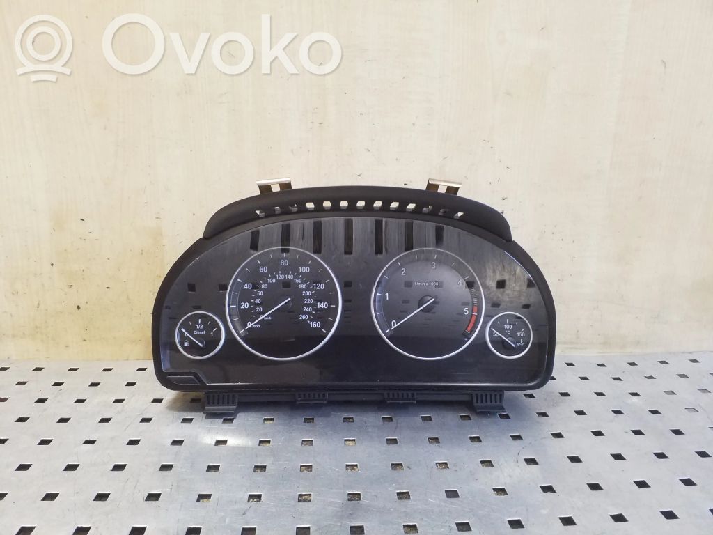 BMW 5 F10 F11 Geschwindigkeitsmesser Cockpit 