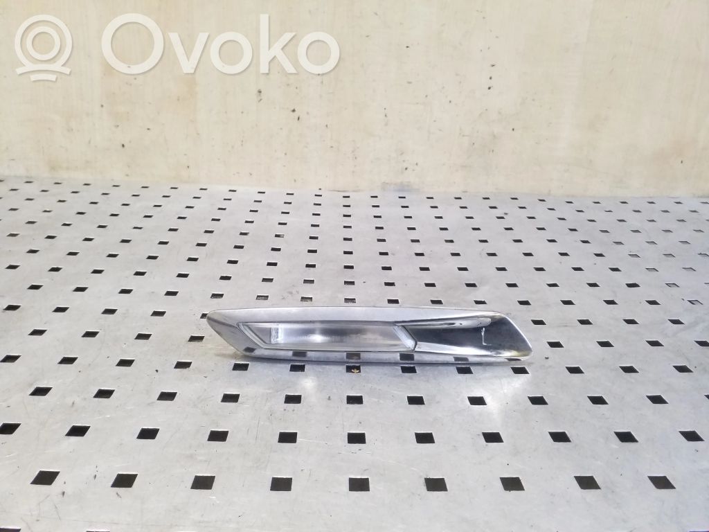 BMW 5 F10 F11 Semnalizator bară față 
