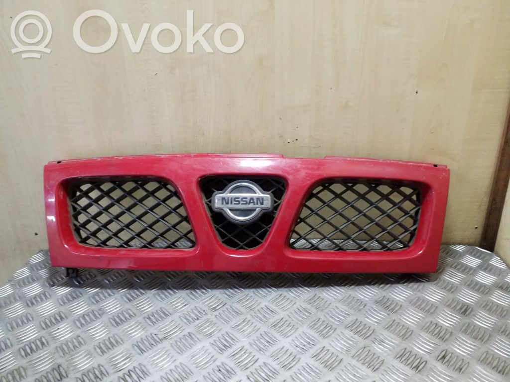 Nissan Terrano Maskownica / Grill / Atrapa górna chłodnicy 