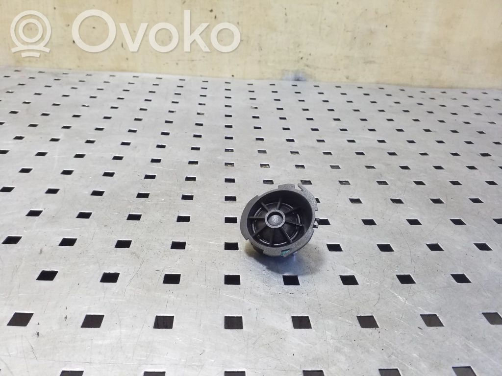 Etuoven diskanttikaiutin   8P0035399C,7606500478