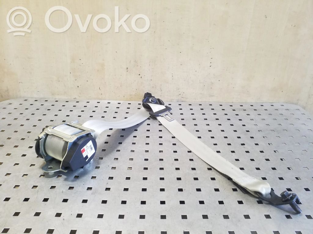 Volvo XC90 Cinturón trasero 