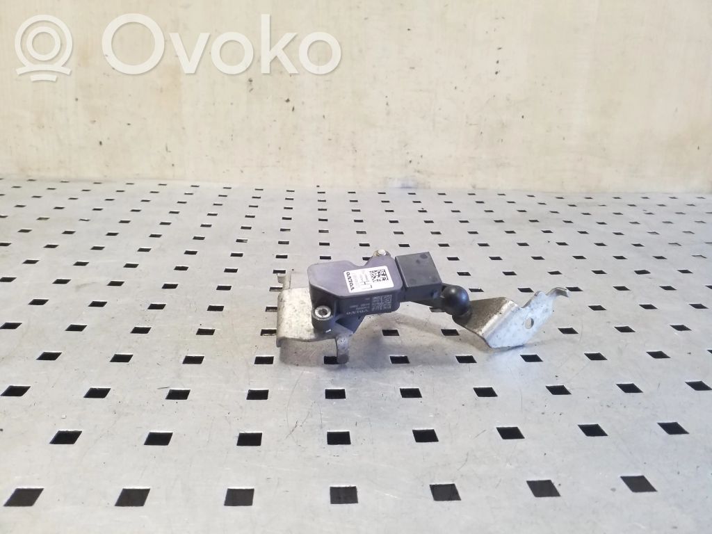Volvo XC90 Headlight/headlamp level sensor 