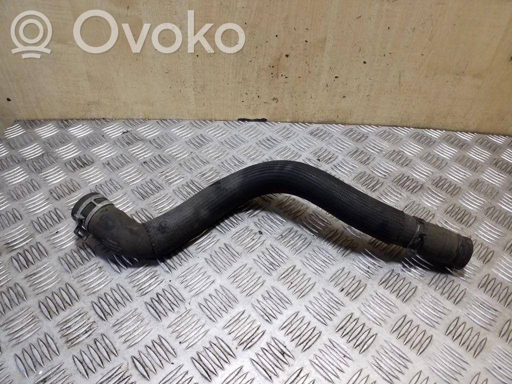 Ford Mondeo MK V Tuyau de liquide de refroidissement moteur