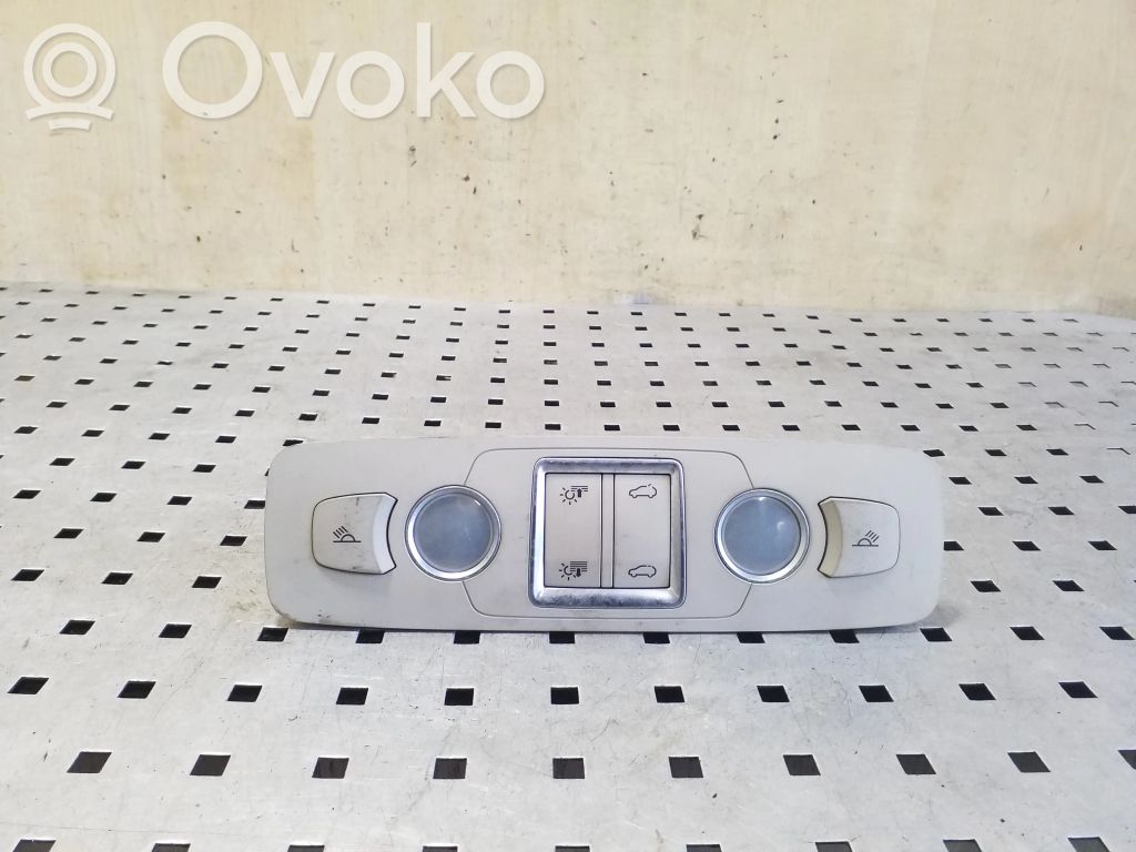 Audi Q7 4L Illuminazione sedili posteriori