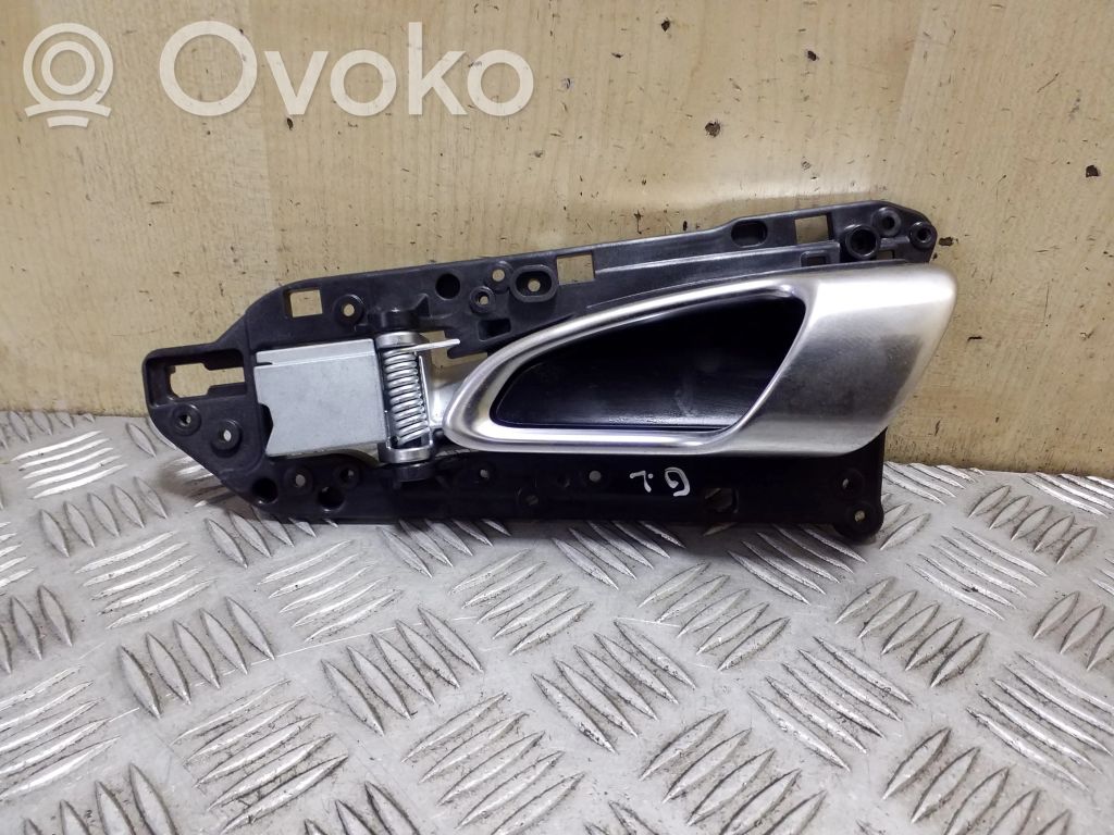 Porsche Cayenne (92A) Manecilla interna puerta trasera 
