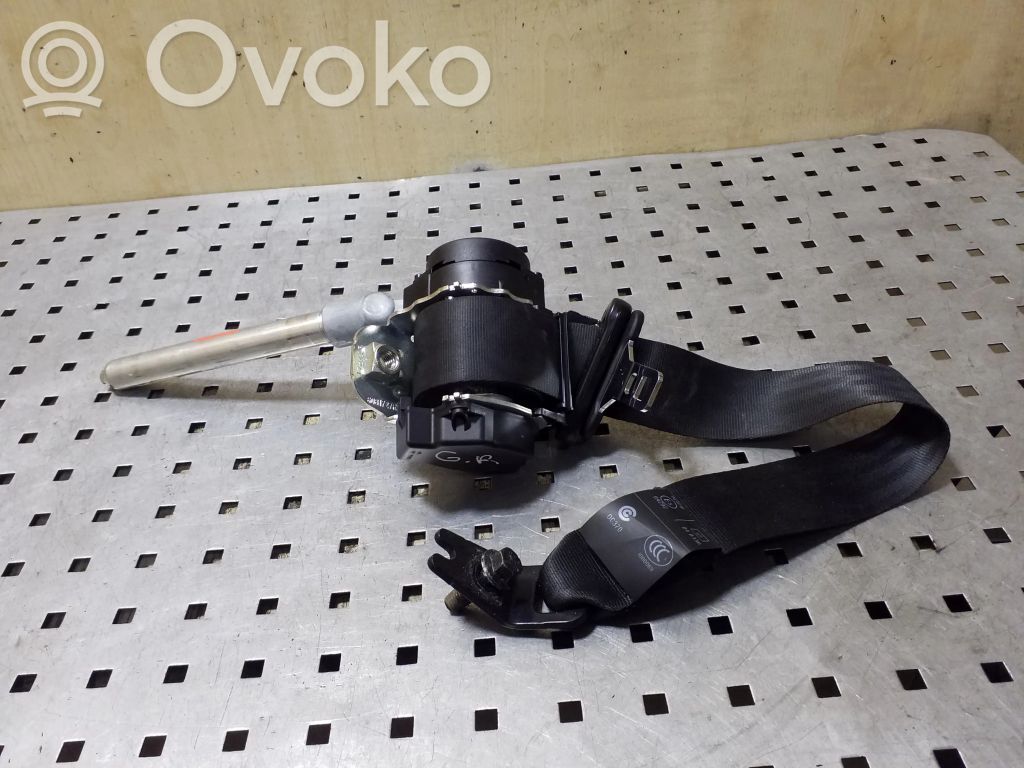 Volvo XC70 Cinturón trasero 
