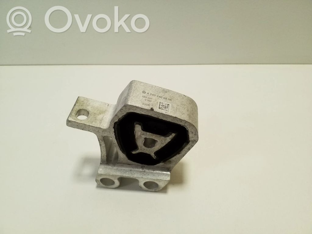 Mercedes-Benz EQB Engine mount bracket 