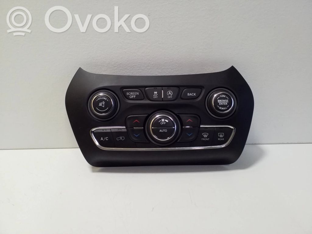 Jeep Cherokee Climate control unit 
