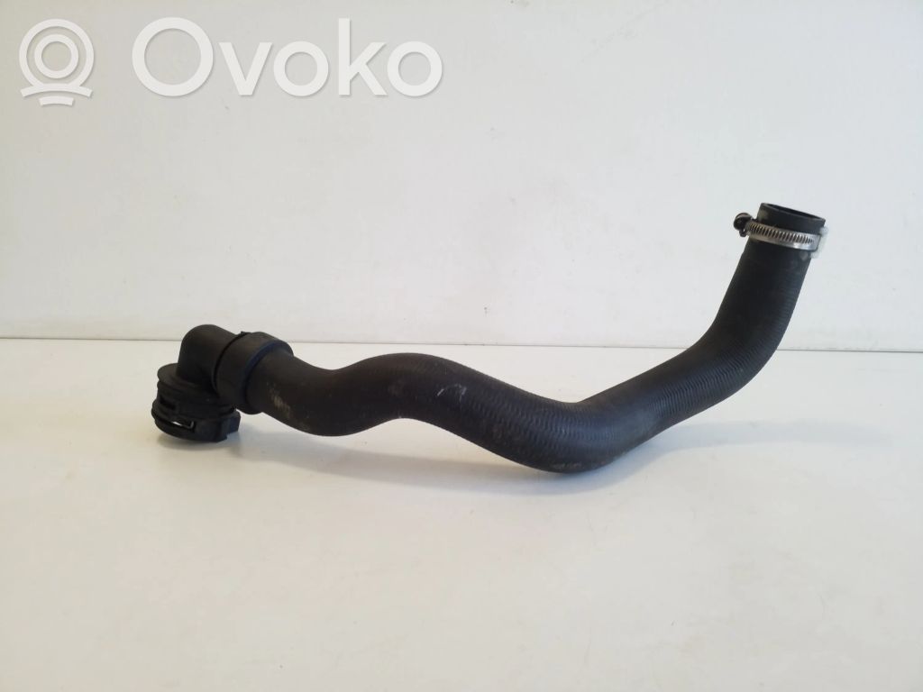 Engine coolant pipe/hose